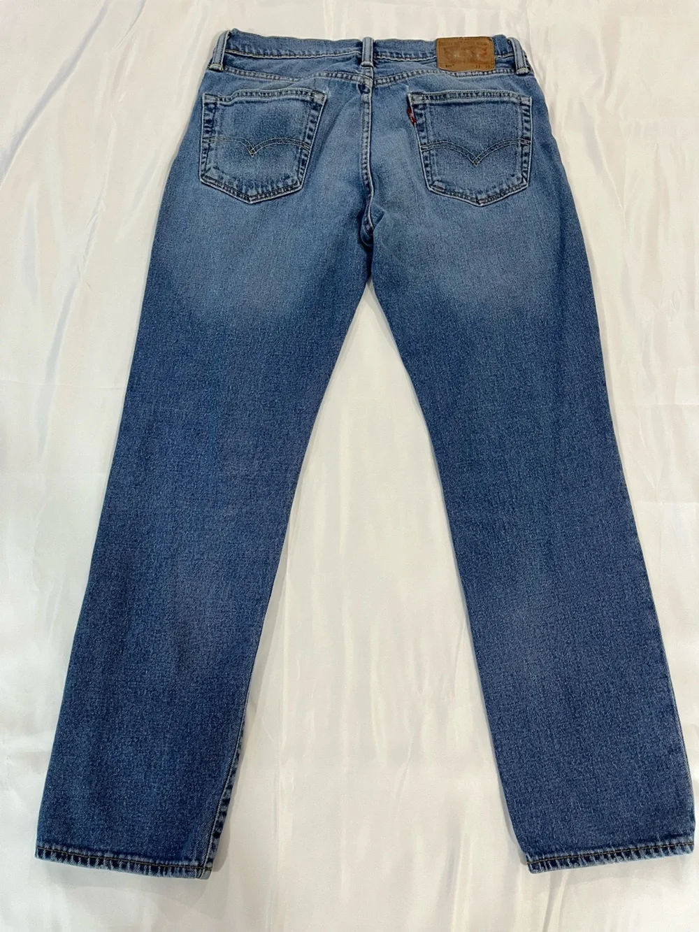 Levi's men’s 511 straight leg blue jeans  Size 33x30